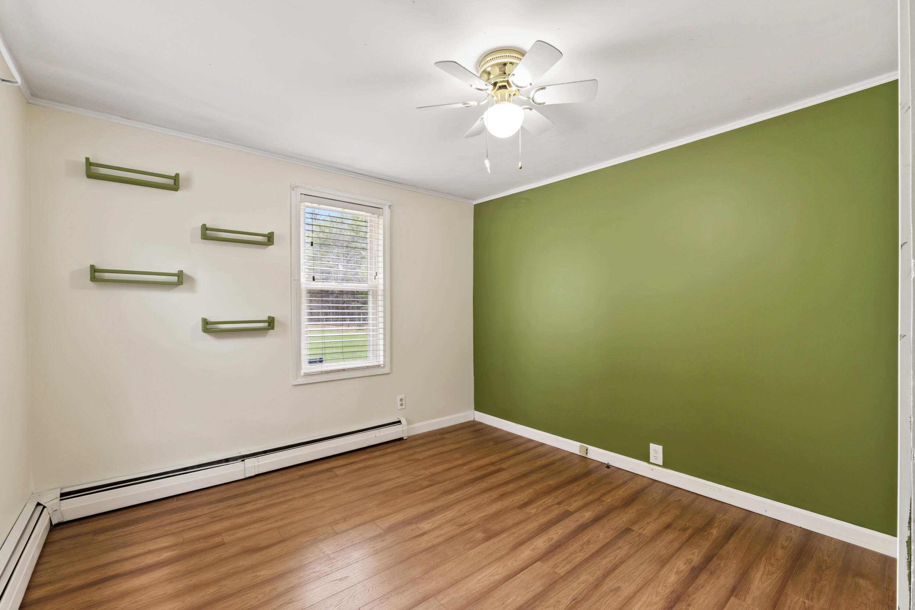 133 Main Street, Sumner, ME, 04292