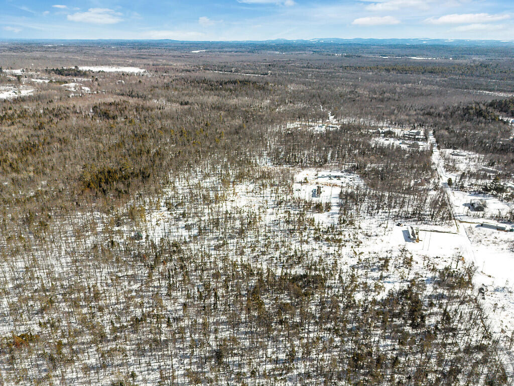 43 Whitten Road, Clinton, ME, 04927