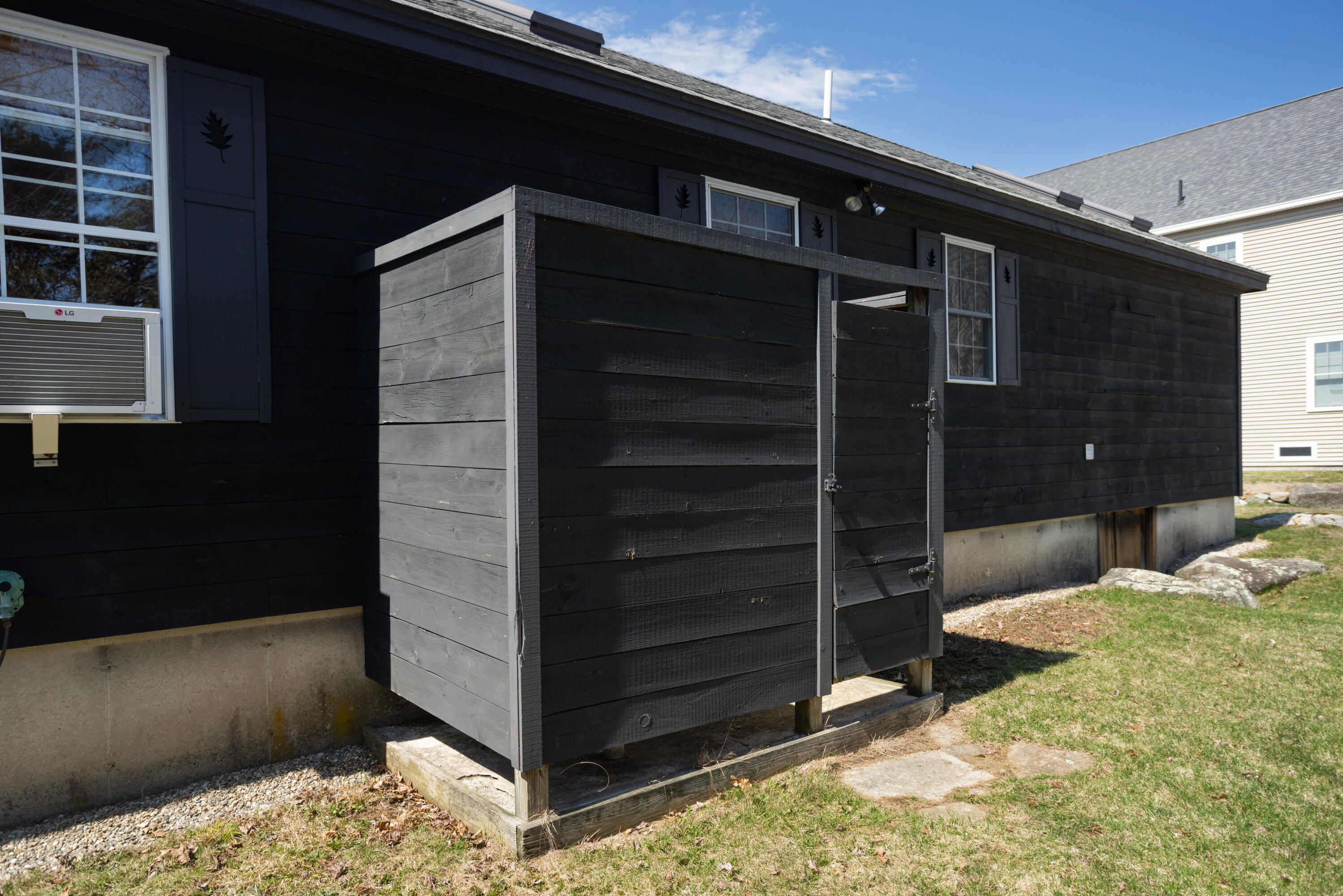 16 Fort Hill Ext Avenue, York, ME, 03909