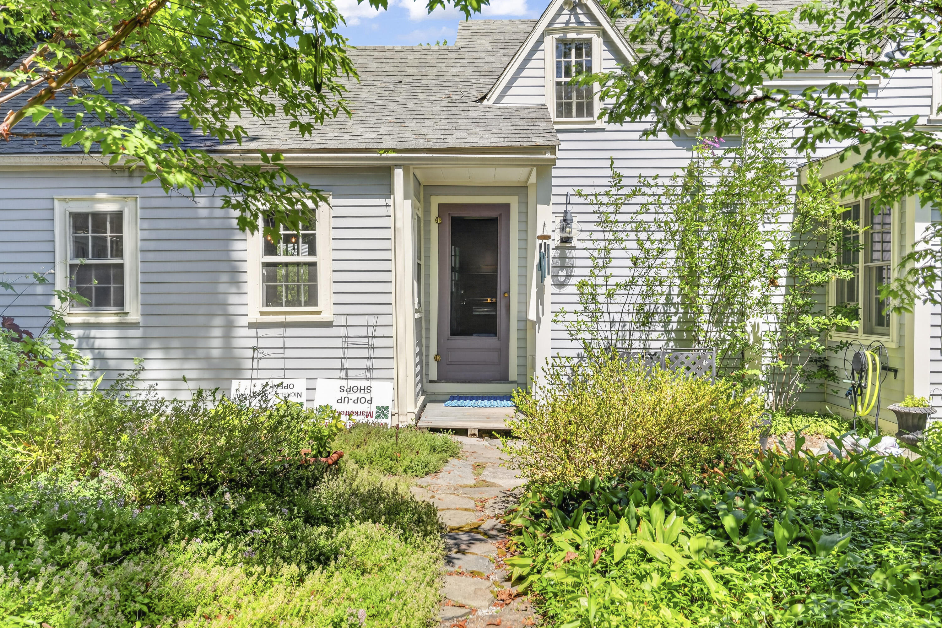 62 Pleasant Street, Wiscasset, ME 04578 62 Pleasant St_157