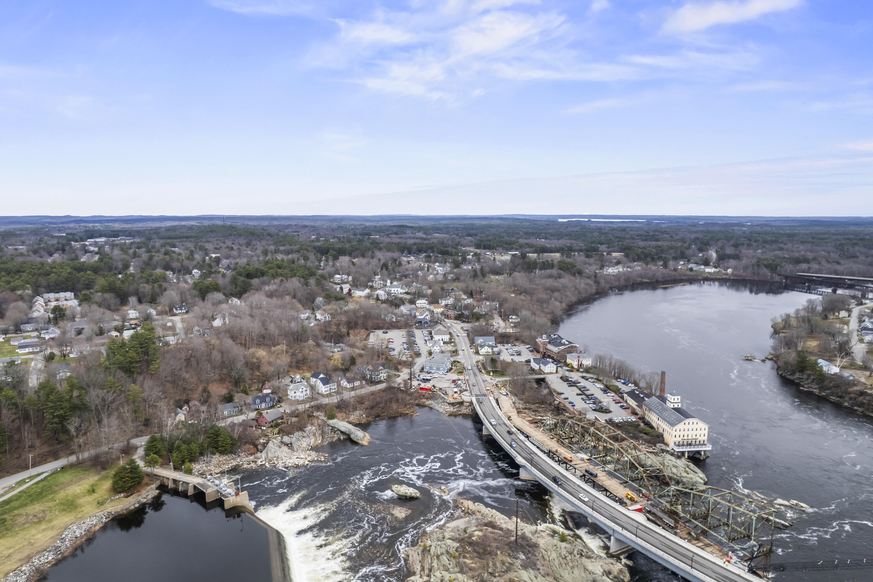 16 Main Street, Topsham, ME, 04086