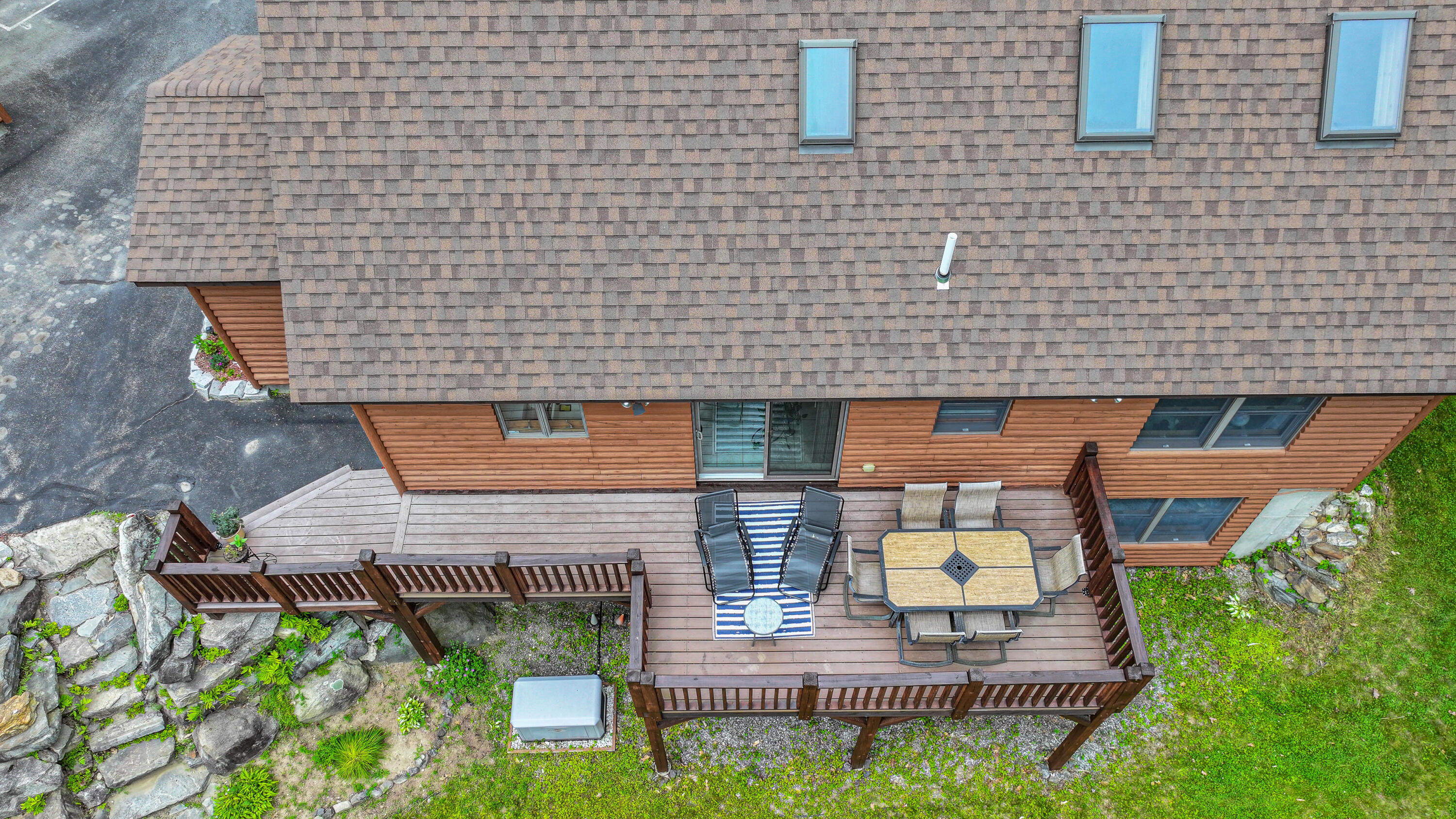 27 Independence Drive