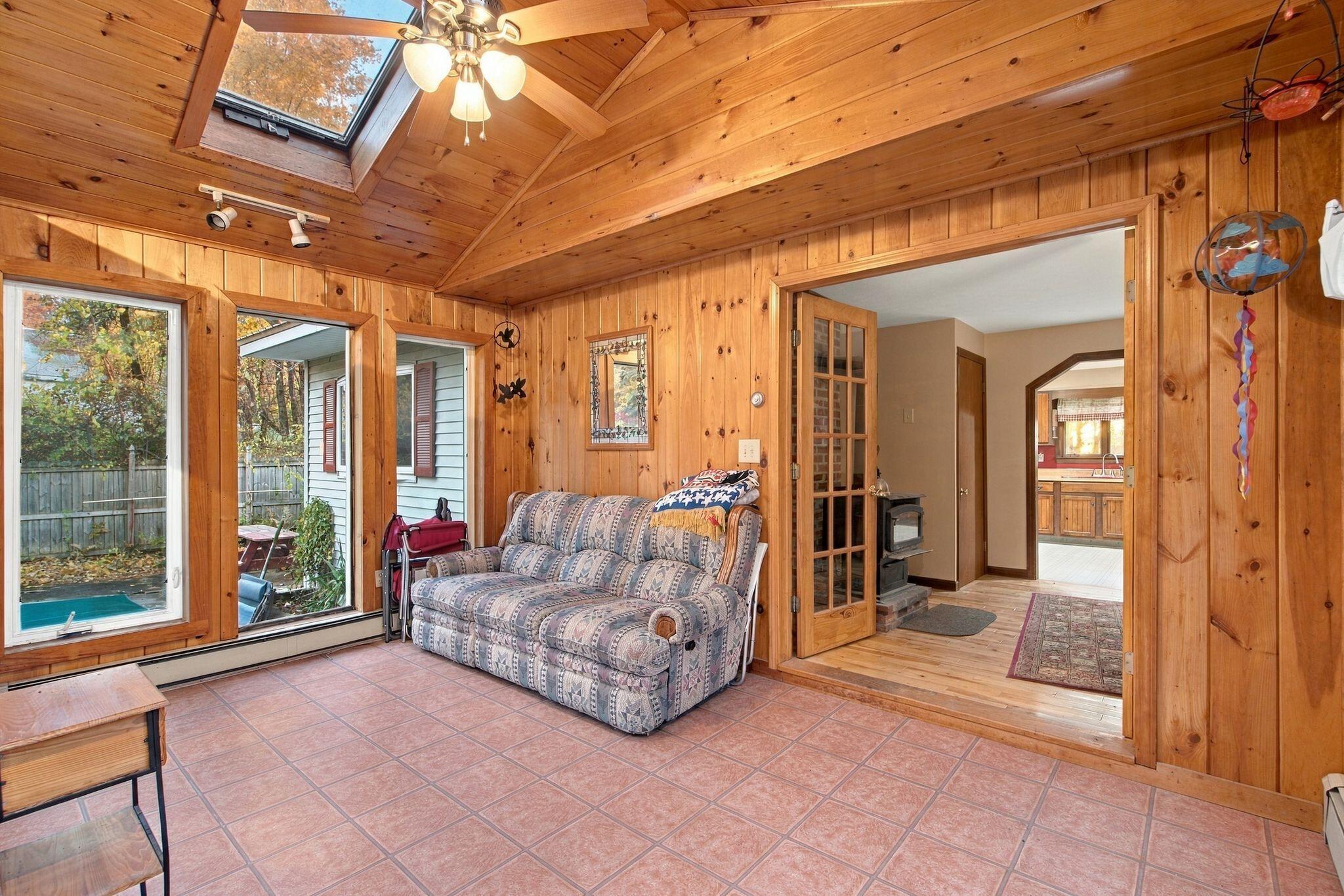 1472 Walnut Hill Road