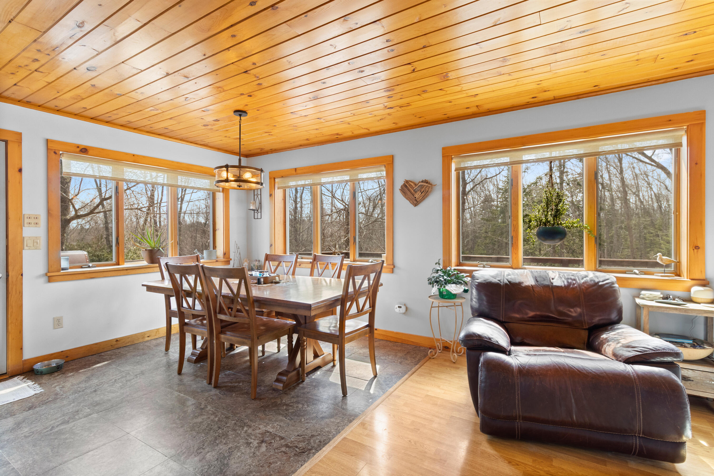 39 Simmons Lane, Friendship, ME, 04547