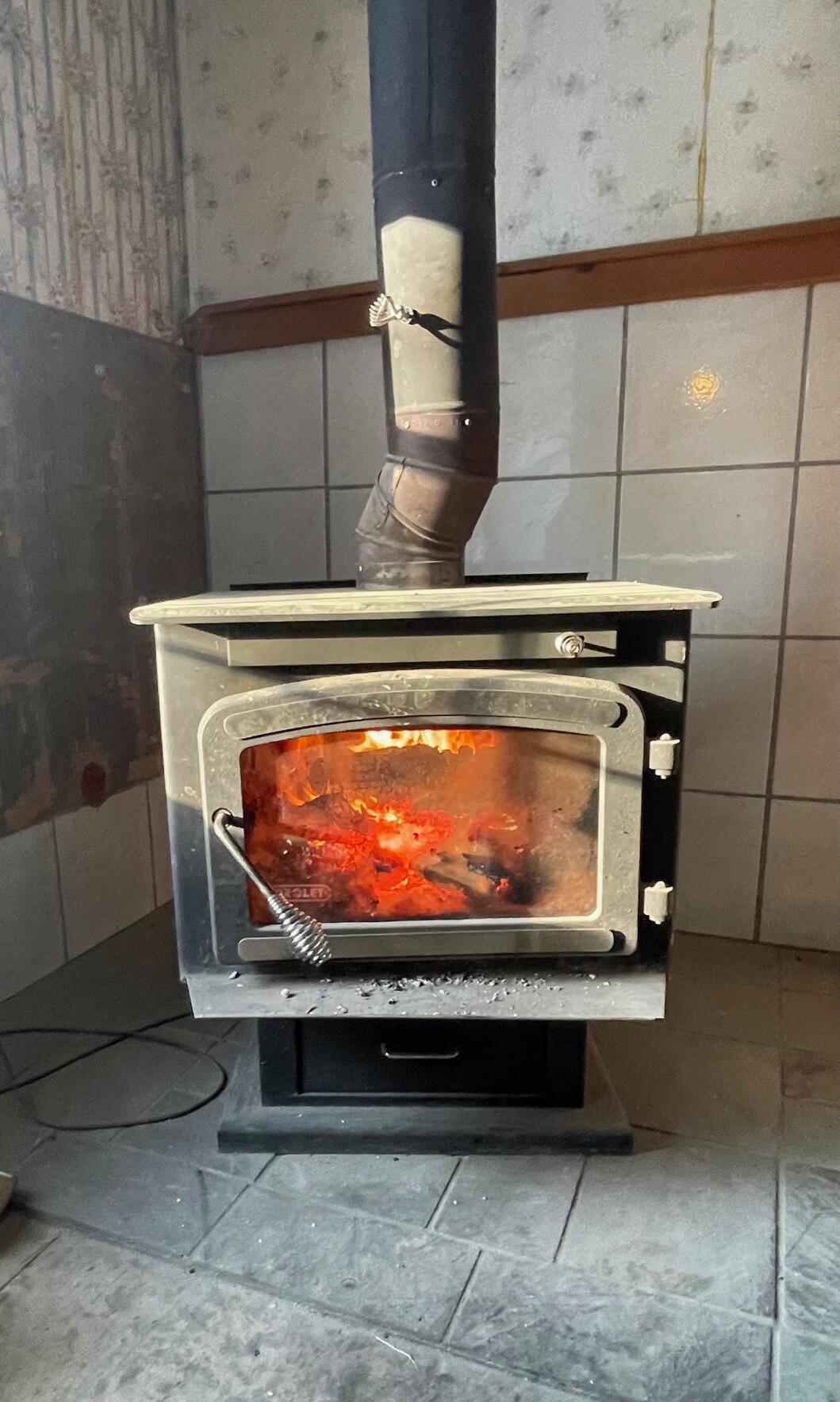 101 County Woods Road, Newport, ME, 04953