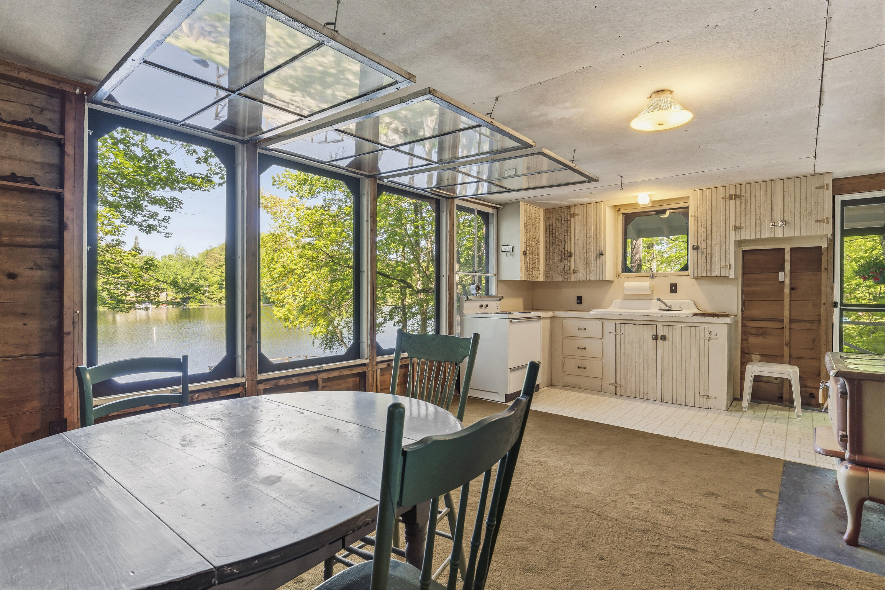 29 Thomas Rd_107