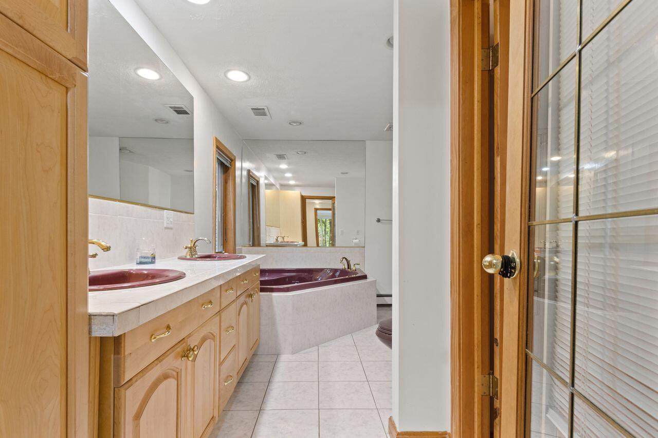 66 Old Pool Road, Biddeford, ME, 04005