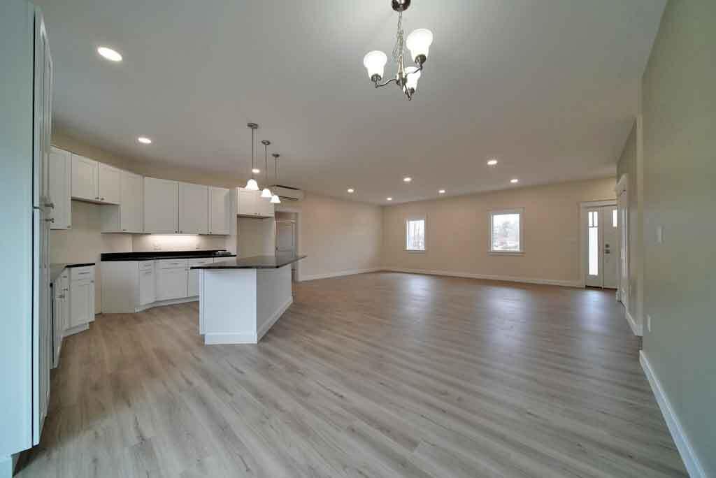 9 Lilac Lane, Houlton, ME, 04730