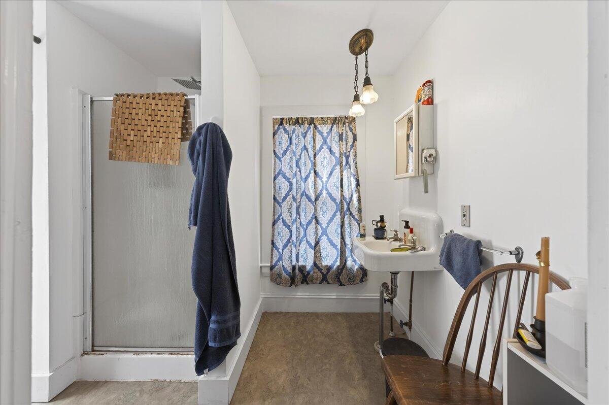 Apartment Bath