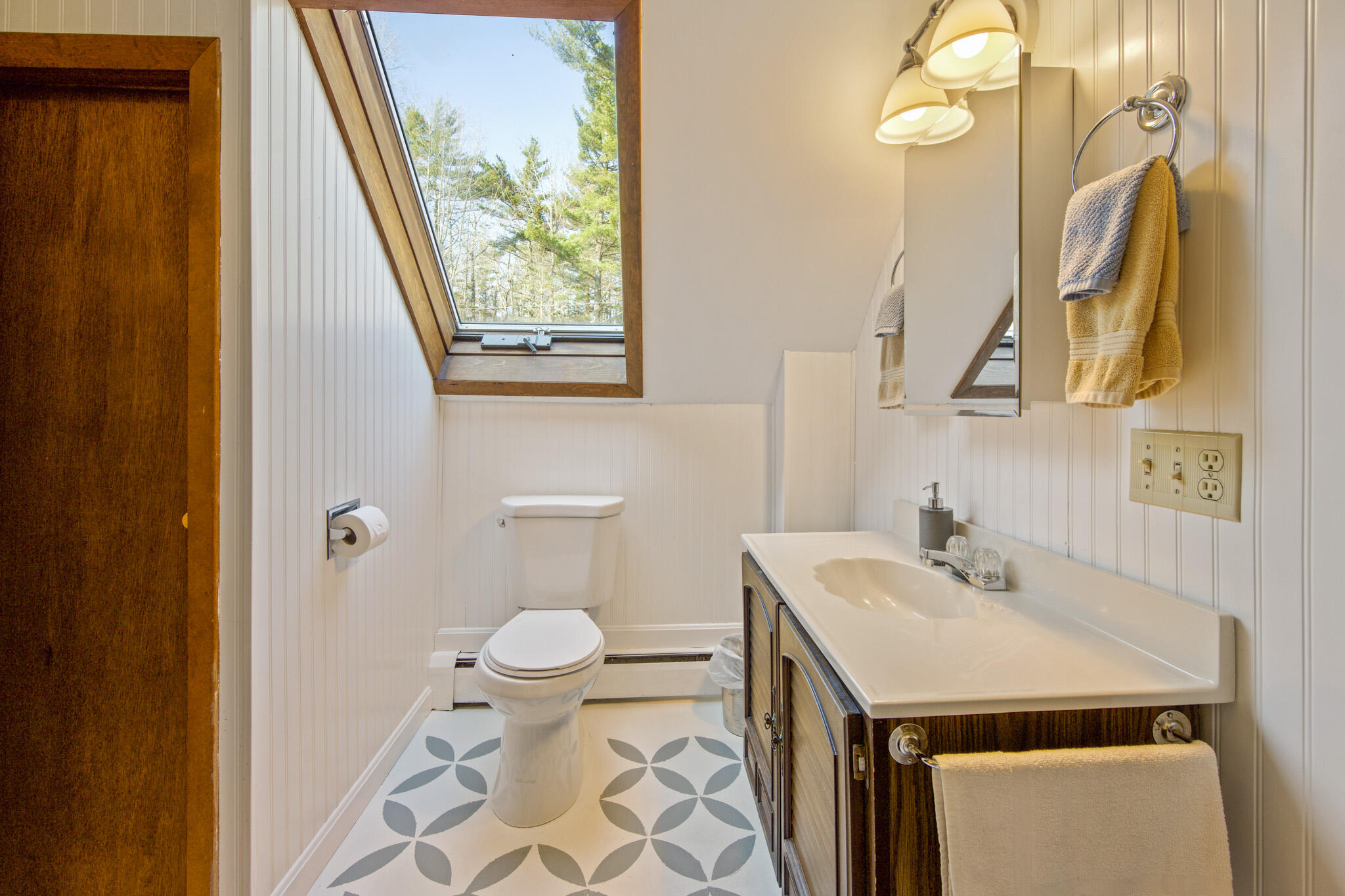 81 Old Route One, Hancock, ME, 04640