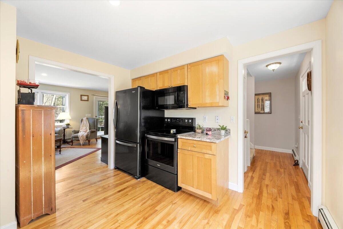 104 Winnocks Neck Road, Scarborough, ME, 04074