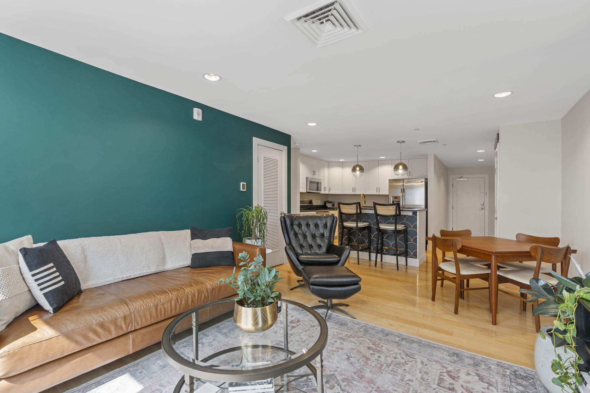 25 High Street 401