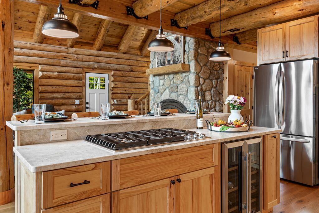 366 Glades View Avenue, Newry, ME, 04261