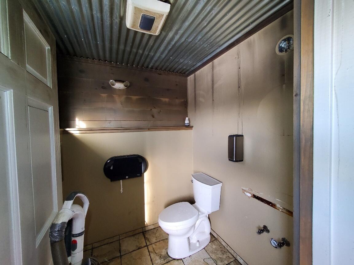 999 Main Road, Eddington, ME, 04428