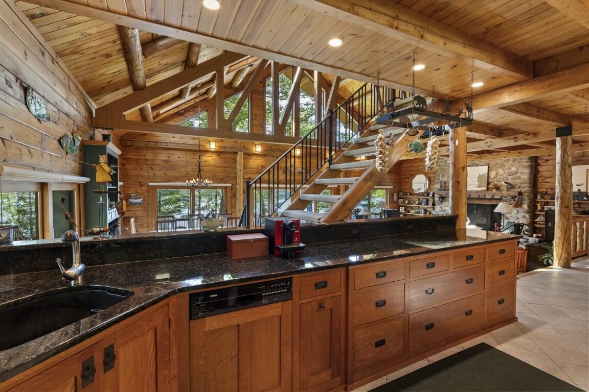 44 Stone Point Lane, Boothbay, ME, 04537