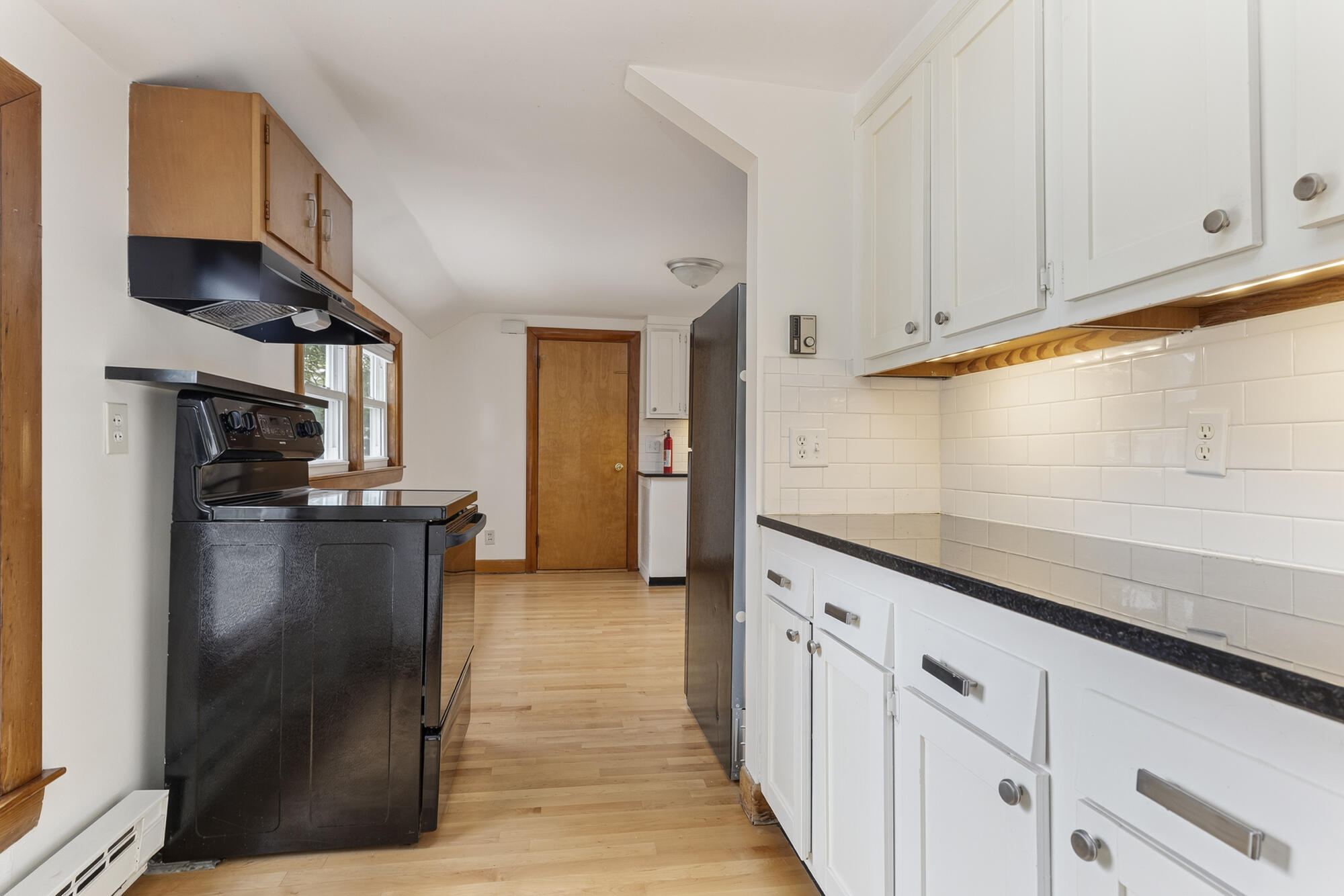 44 Warren Avenue, Cape Elizabeth, ME 04107 44 Warren Unit#3_39