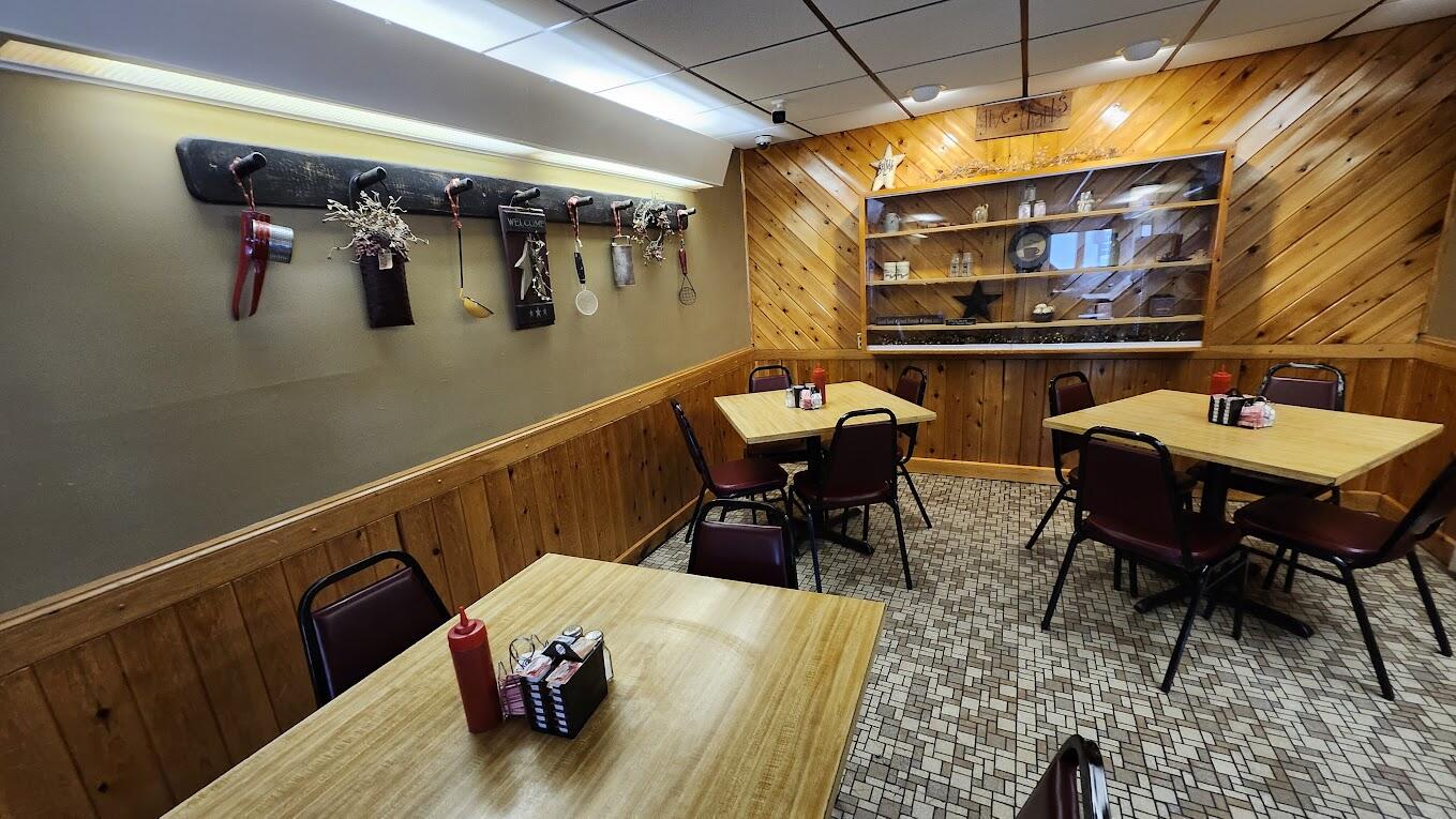 87 Main Street, Mars Hill, ME, 04758