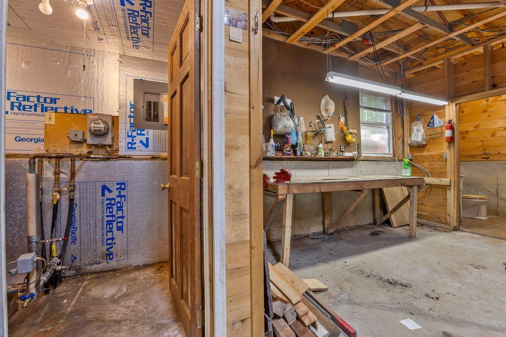 21 Wood Duck Way, Norway, ME, 04268