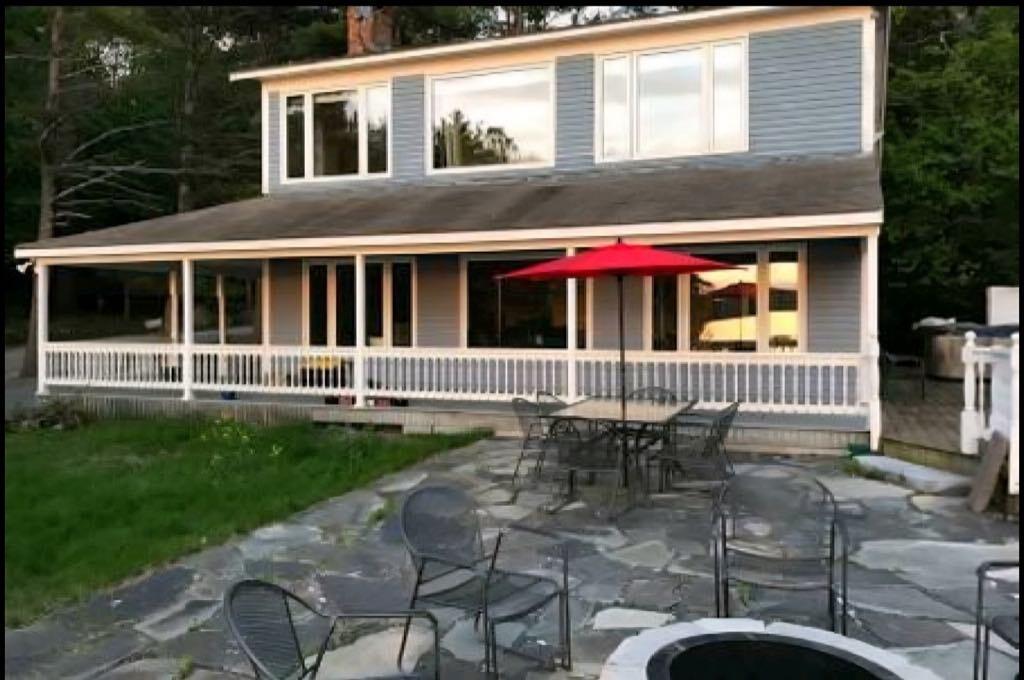 72 Sand Beach Road