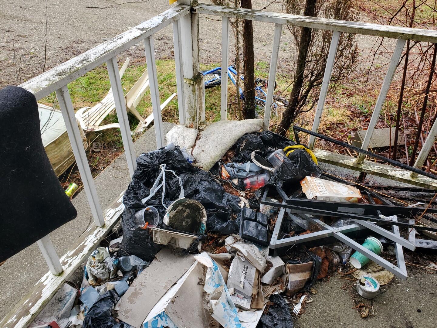 90 East Main Street, Searsport, ME, 04974