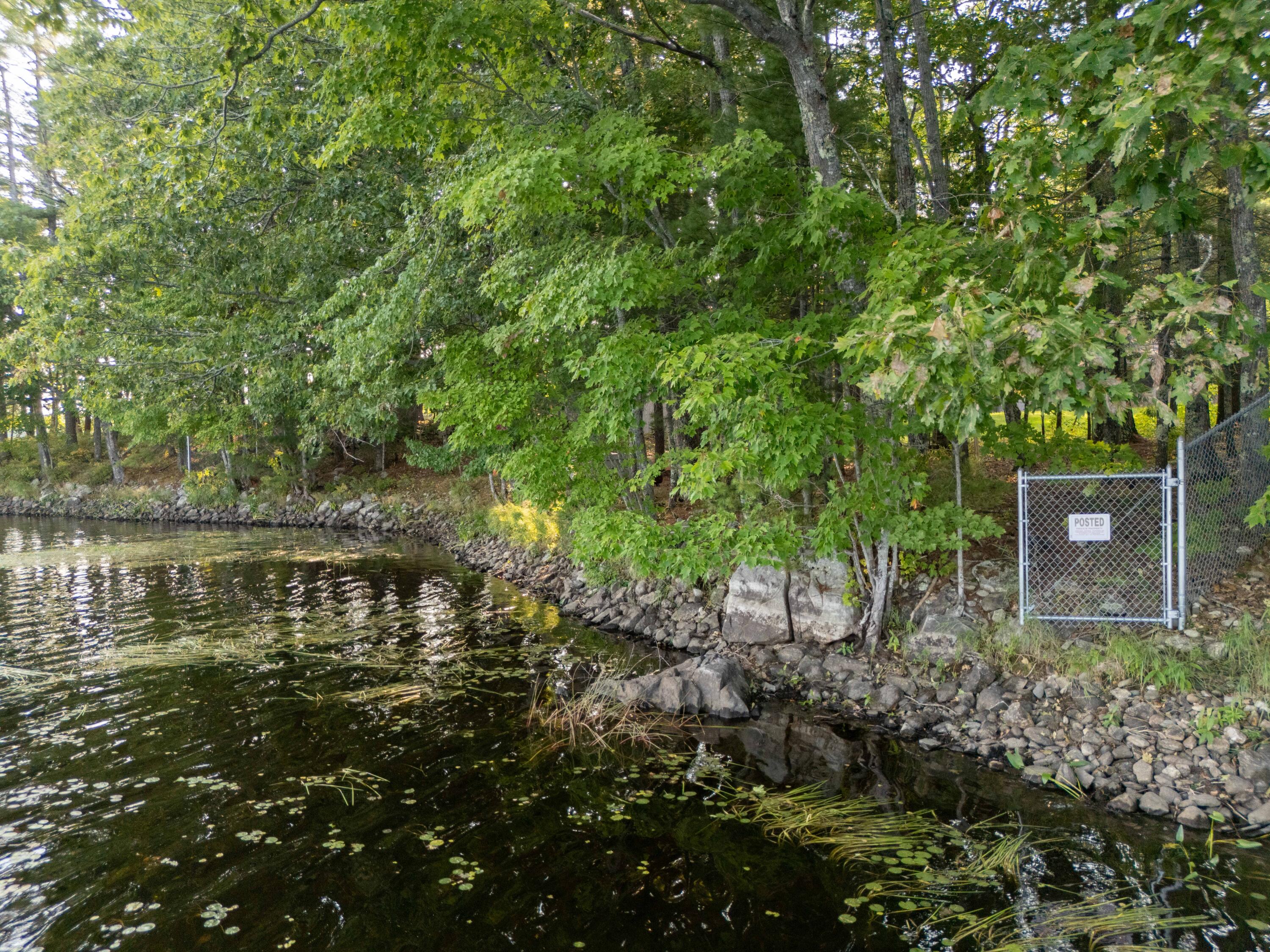 320 Hinks Rd-67