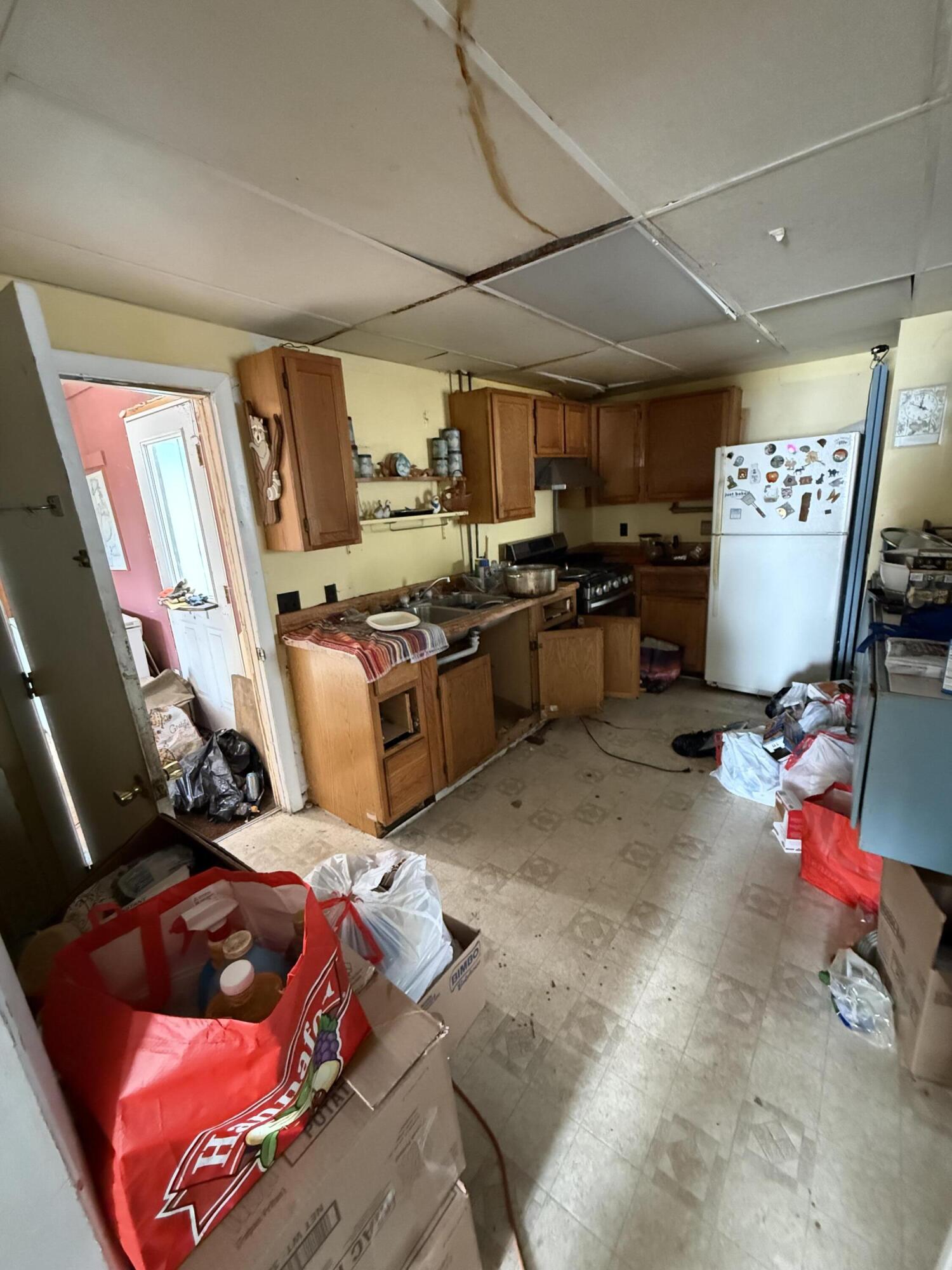 19 Perry Street, Lincoln, ME, 04457