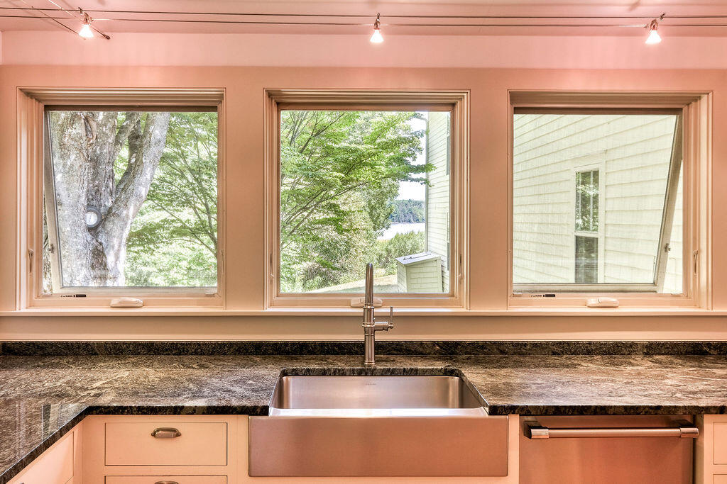 565 Bagaduce Road, Brooksville, ME, 04617