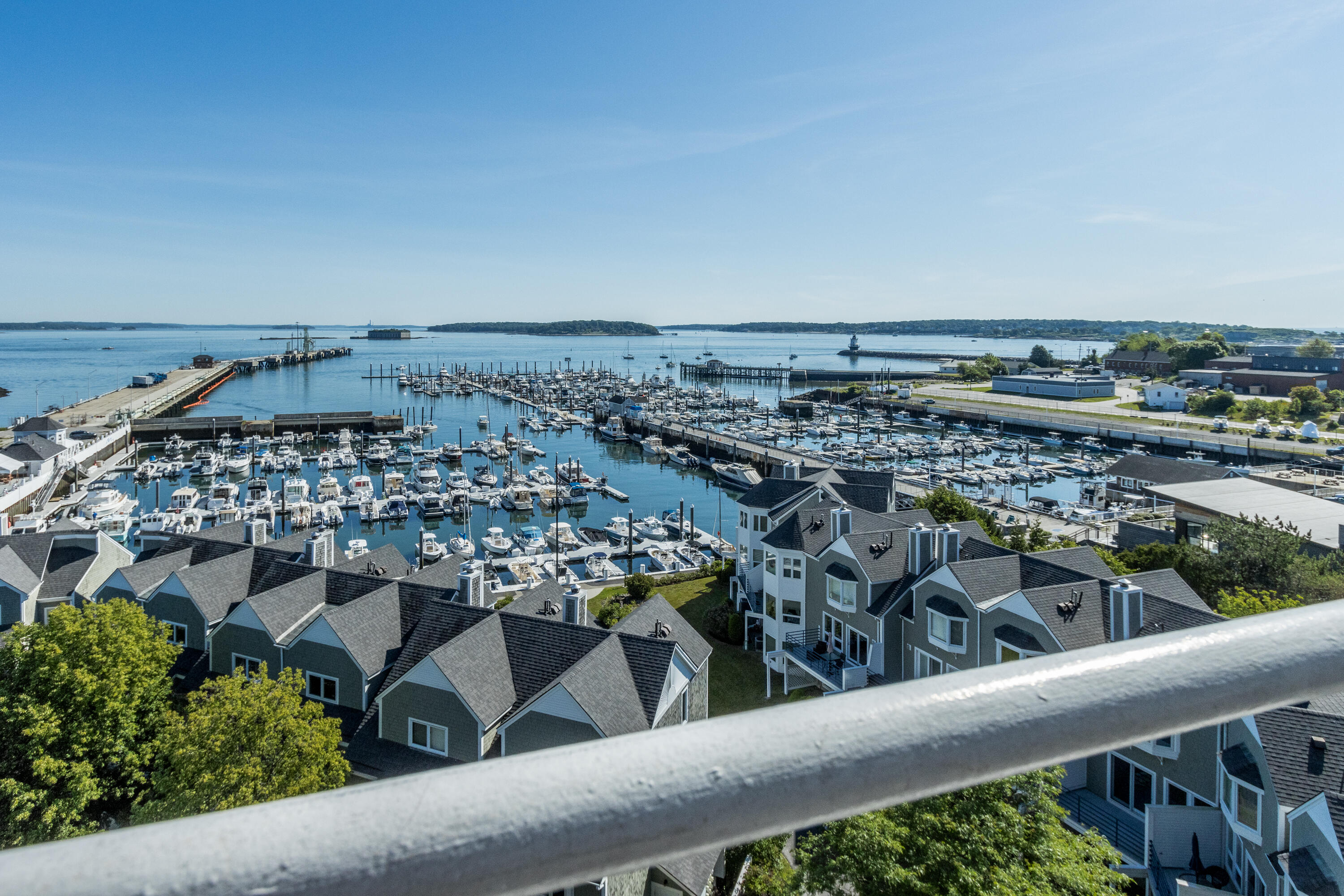 148 Breakwater Drive, #807, South Portland, ME 04106 20250630TR-71002