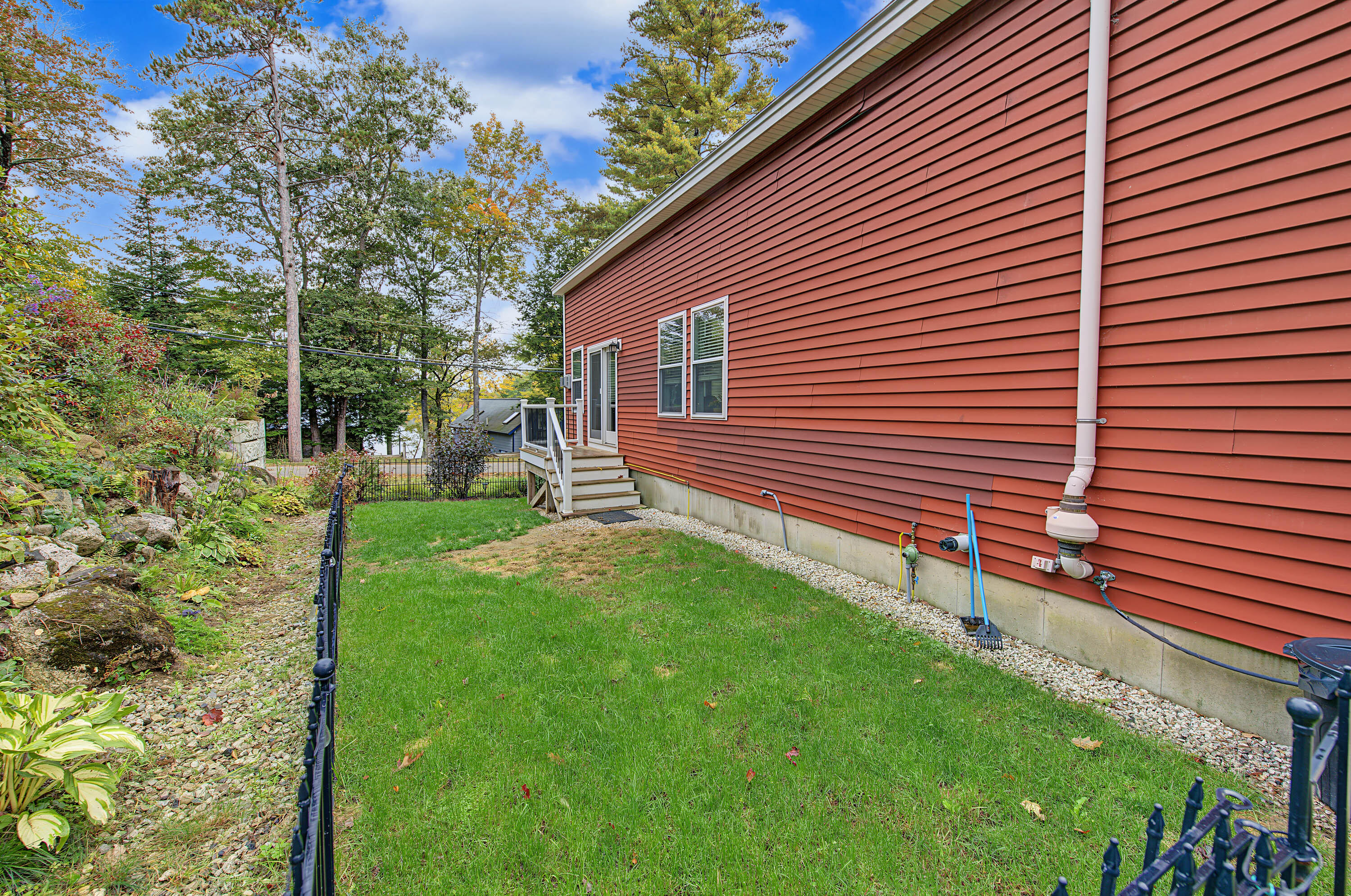 203 Mountain View Road