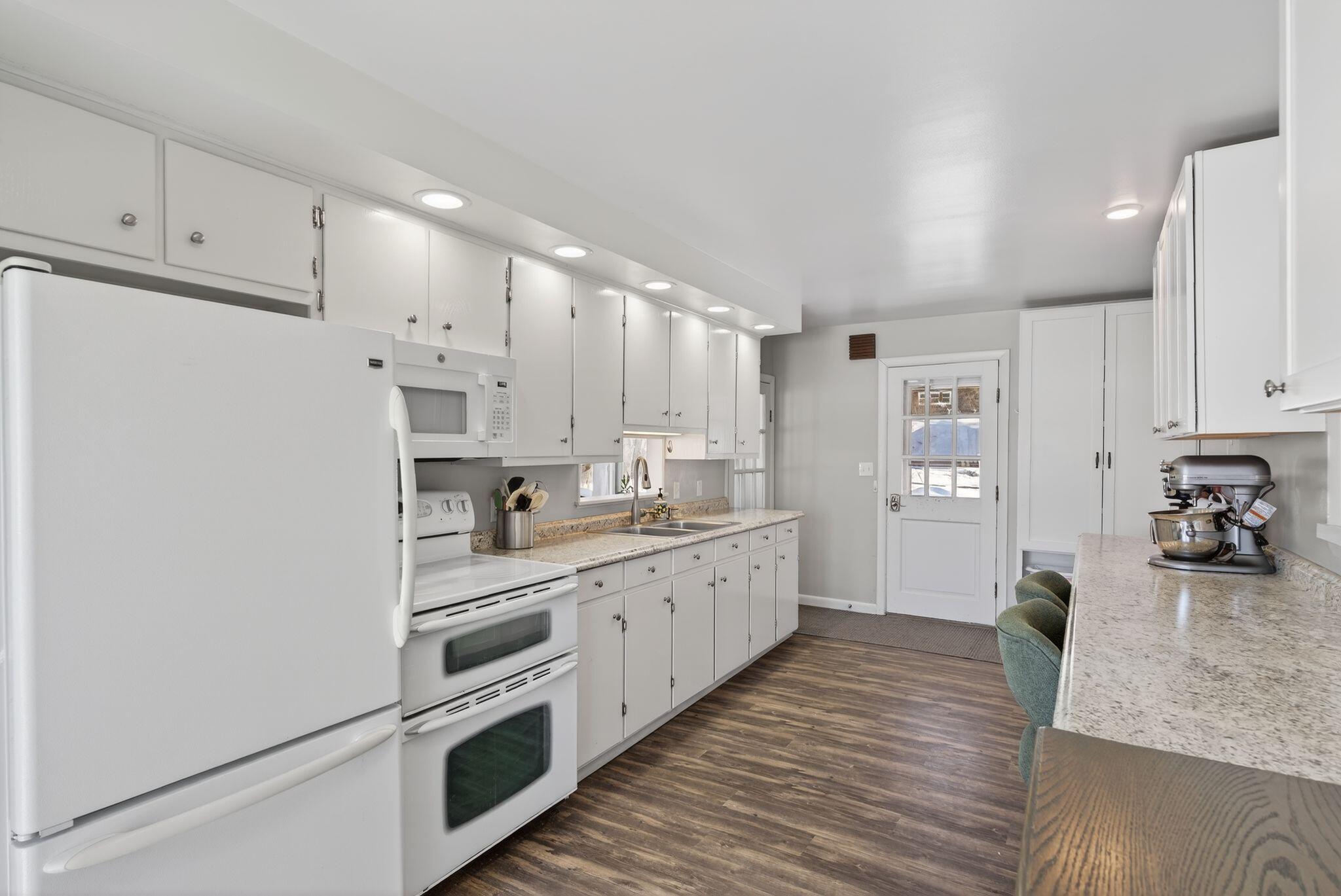 85-87 Taywood Road, Auburn, ME, 04210