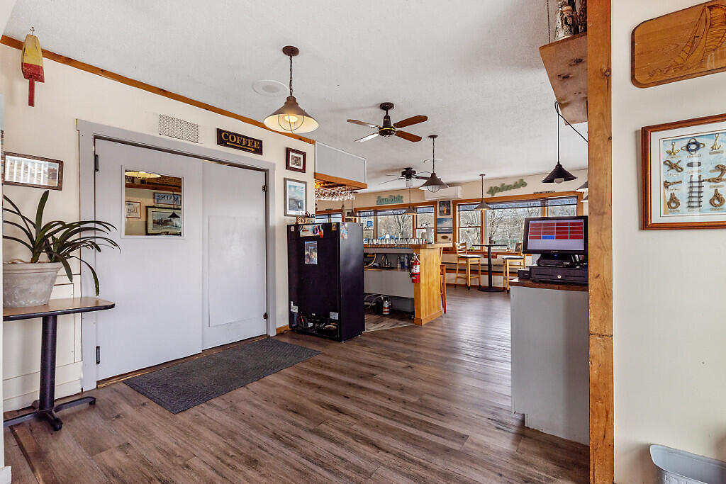 30 Main Street, Belfast, ME, 04915