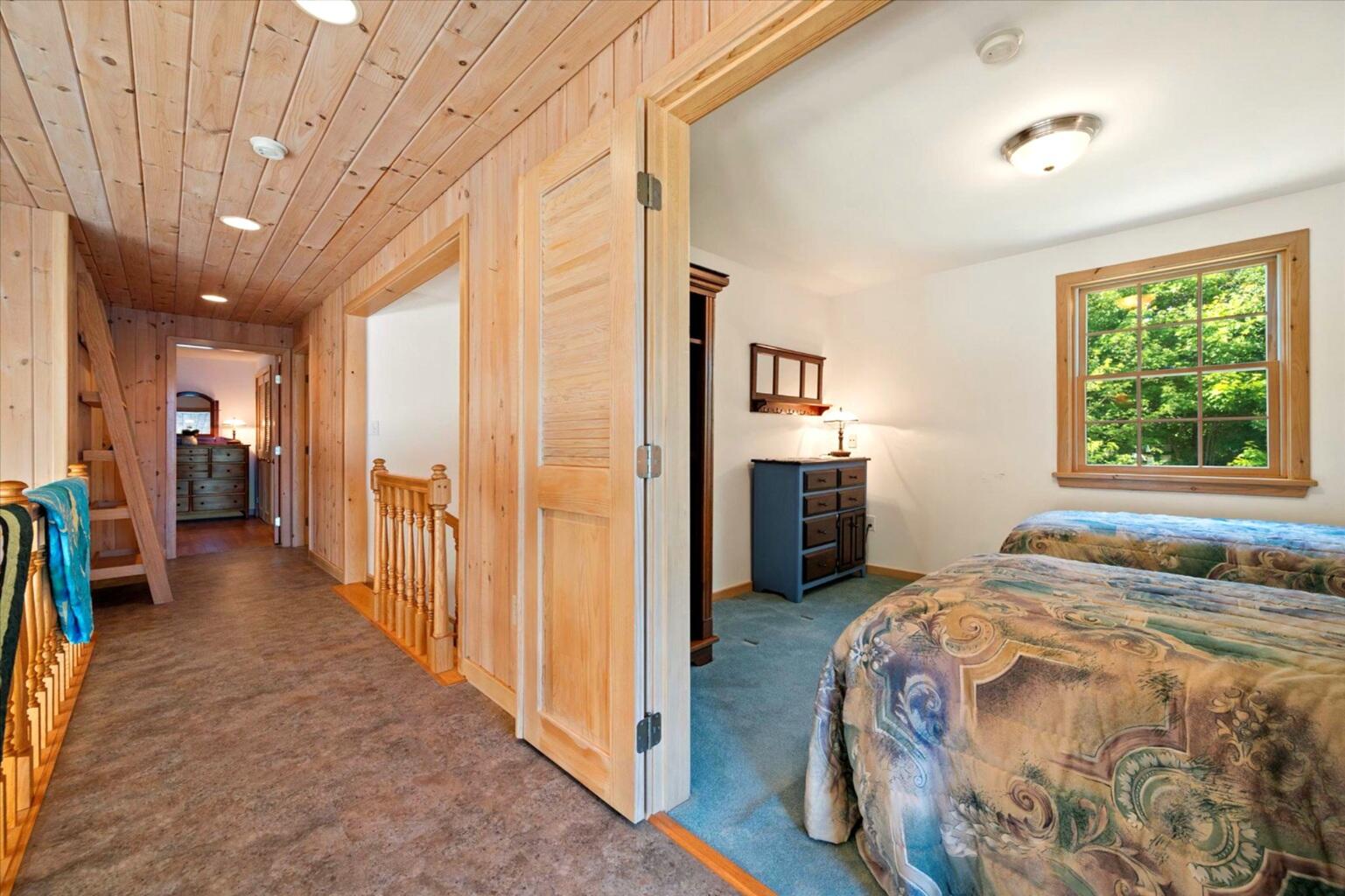 562 Rays Point Road, Milbridge, ME 04658 2nd bedroom with twin beds