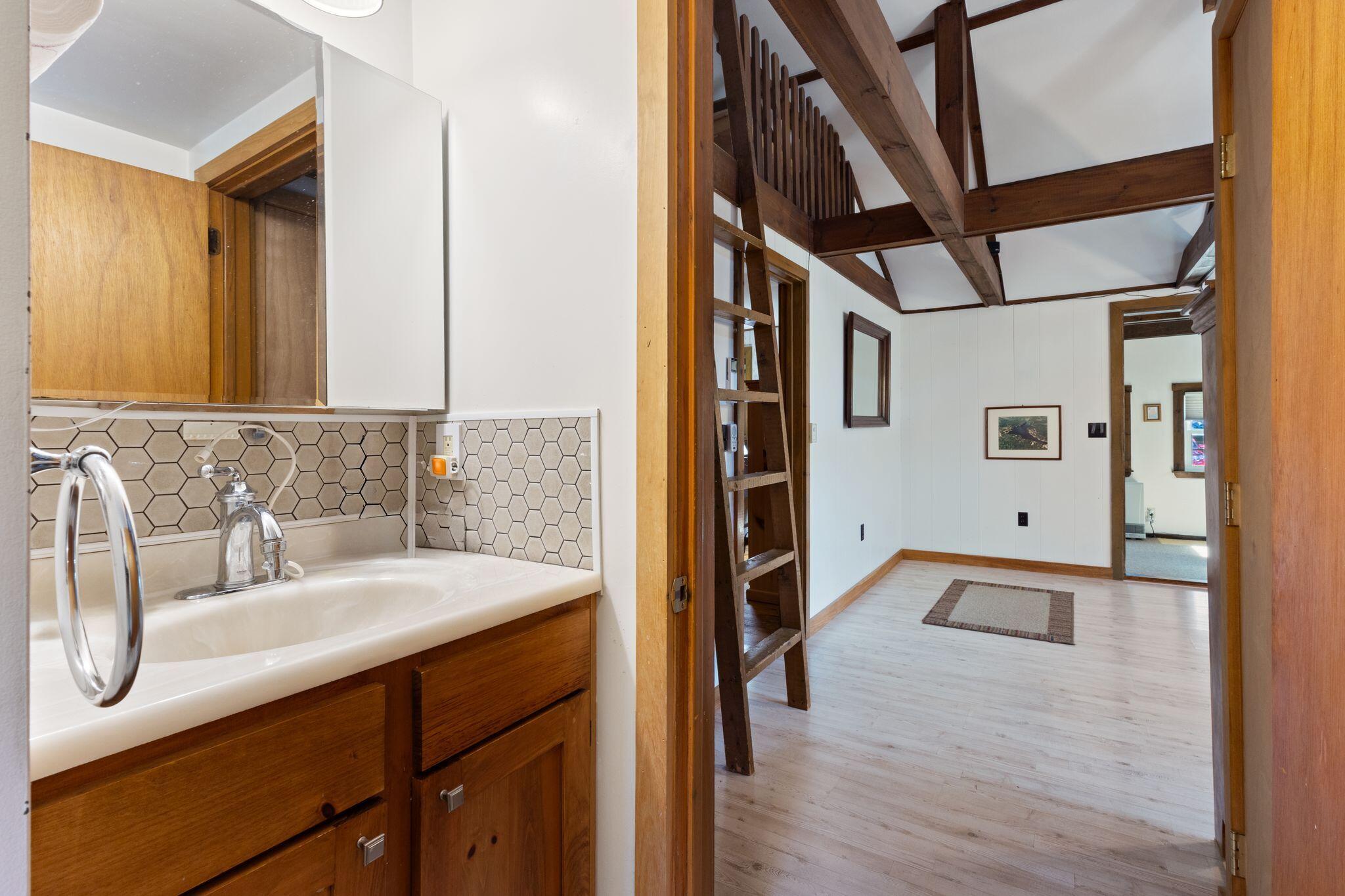 32 Northeast Road, Waterboro, ME, 04087