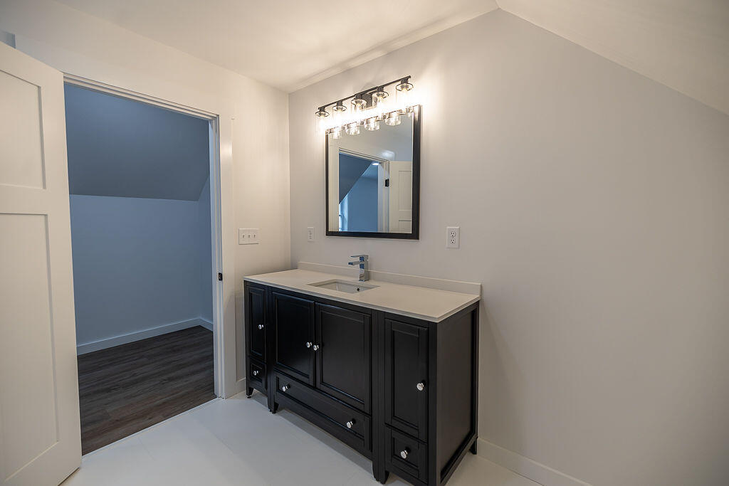 497 N Parish Road, Turner, ME, 04282