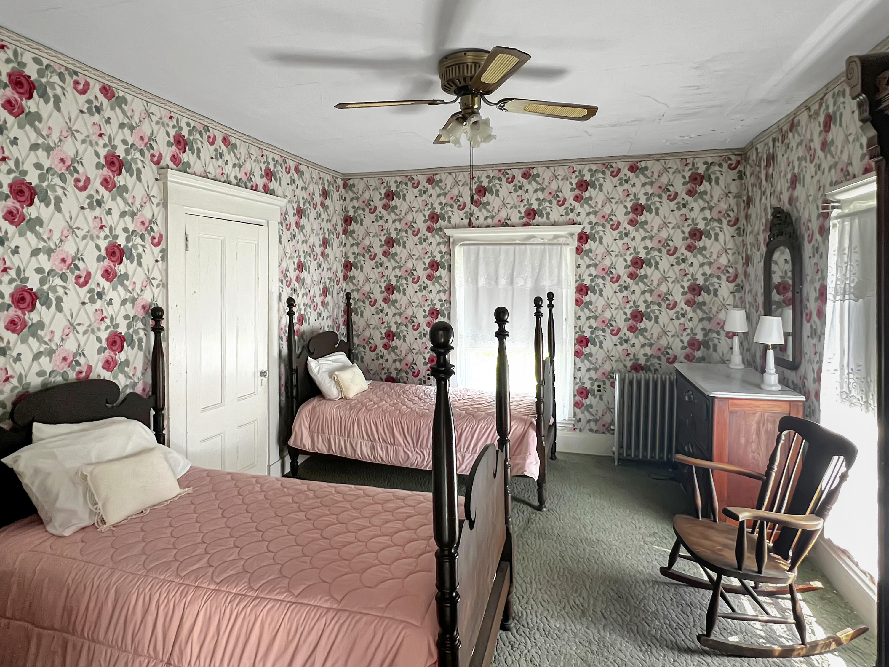 220 Bristol Road, Damariscotta, ME, 04543