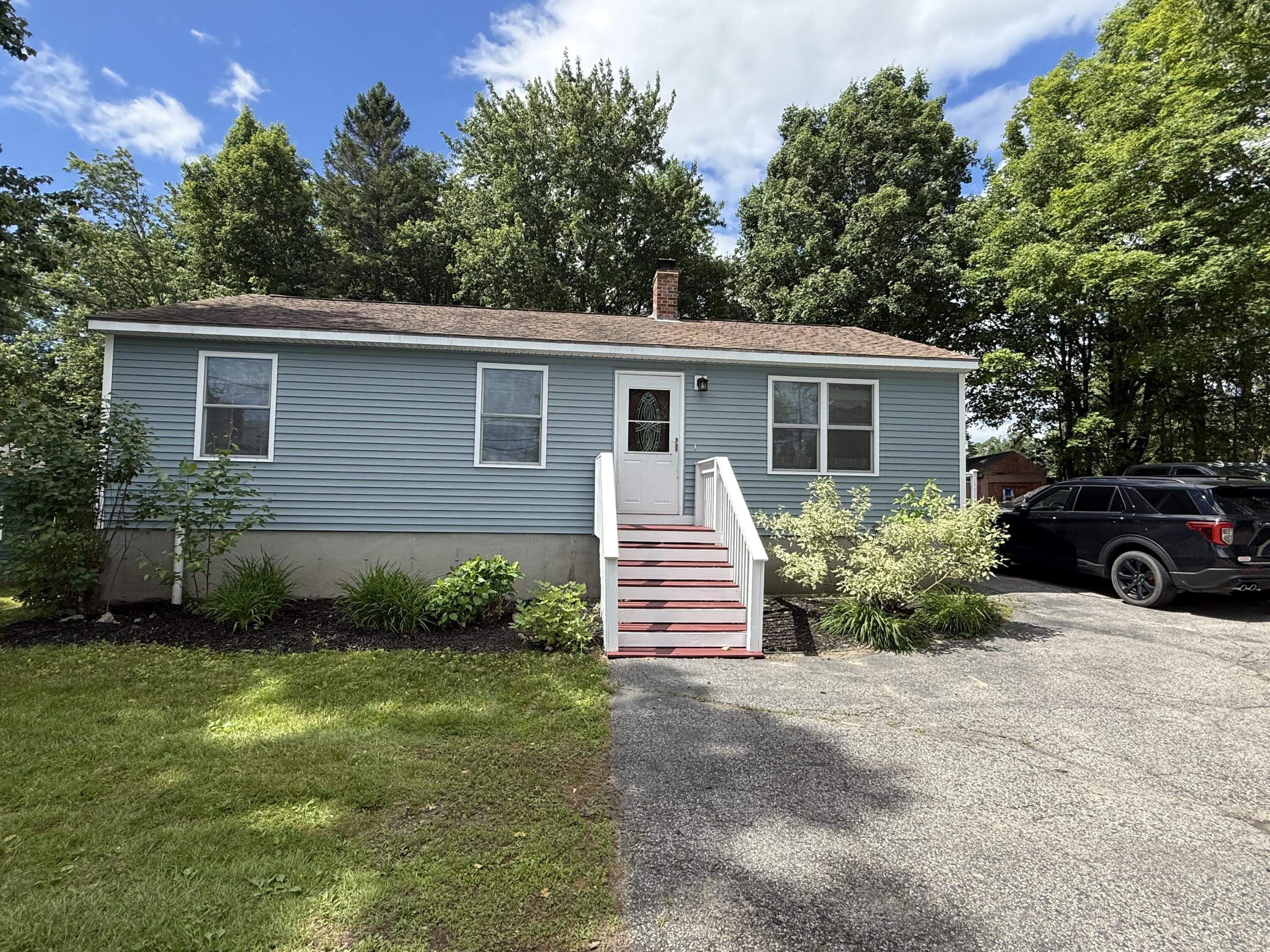 Photo of 528 Roosevelt Trail Windham ME 04062