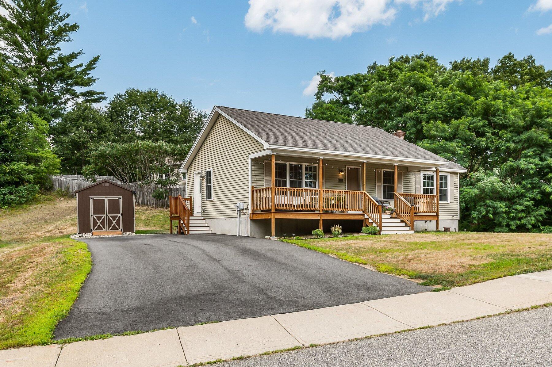 Photo of 7 Calvins Way Sanford ME 04073