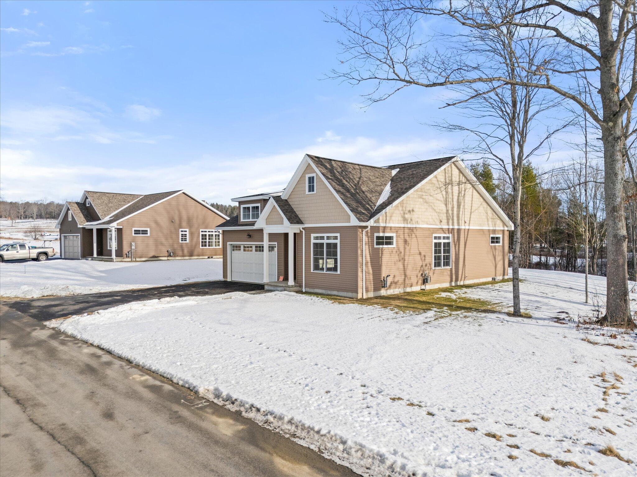 7 Donegal Drive, Veazie, ME, 04401