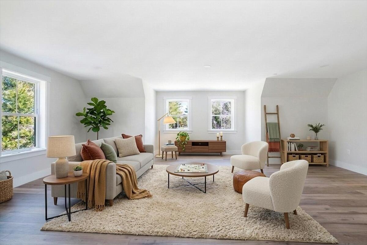 321 Pownal Road, Freeport, ME, 04032