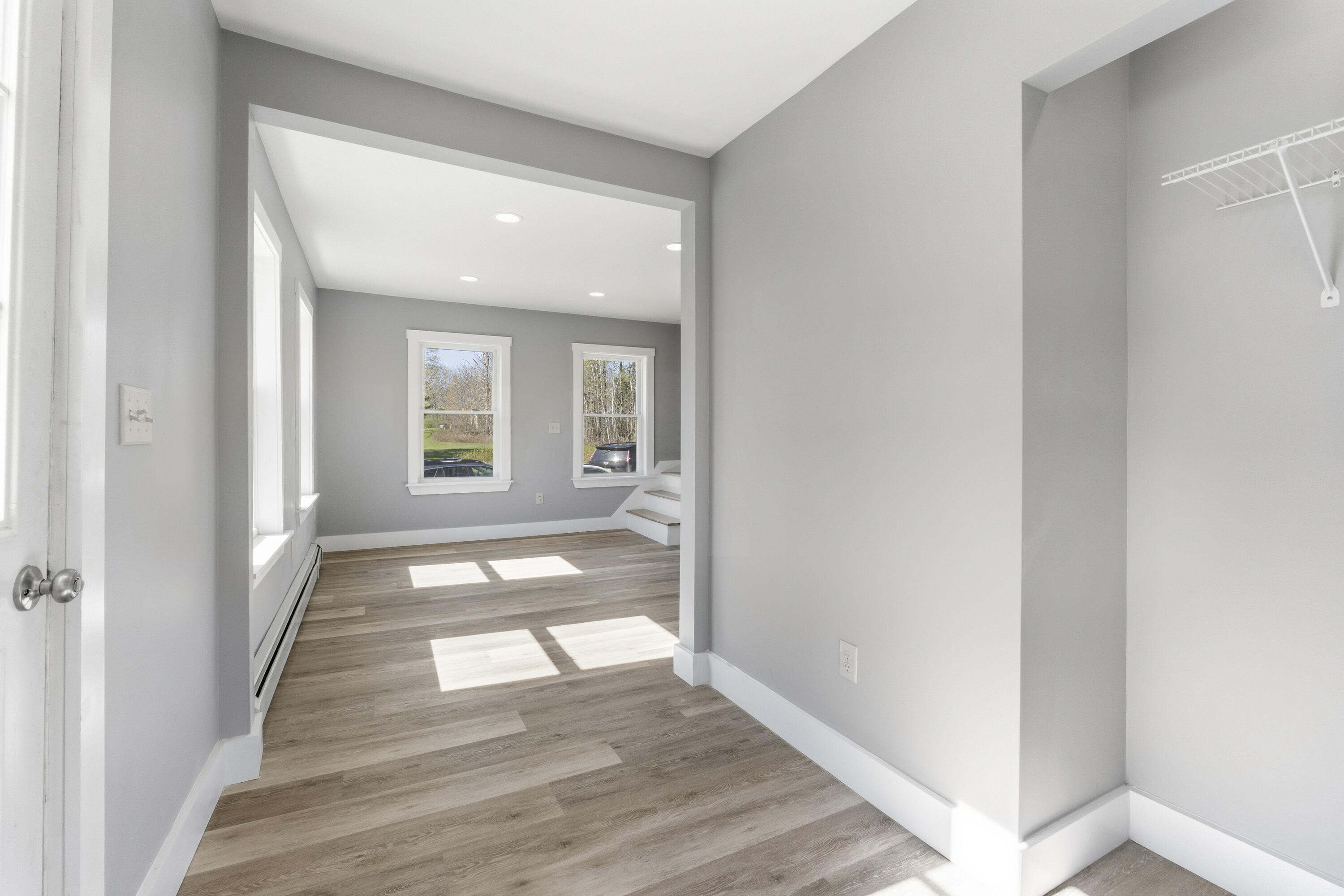 222 River Road, Richmond, ME, 04357