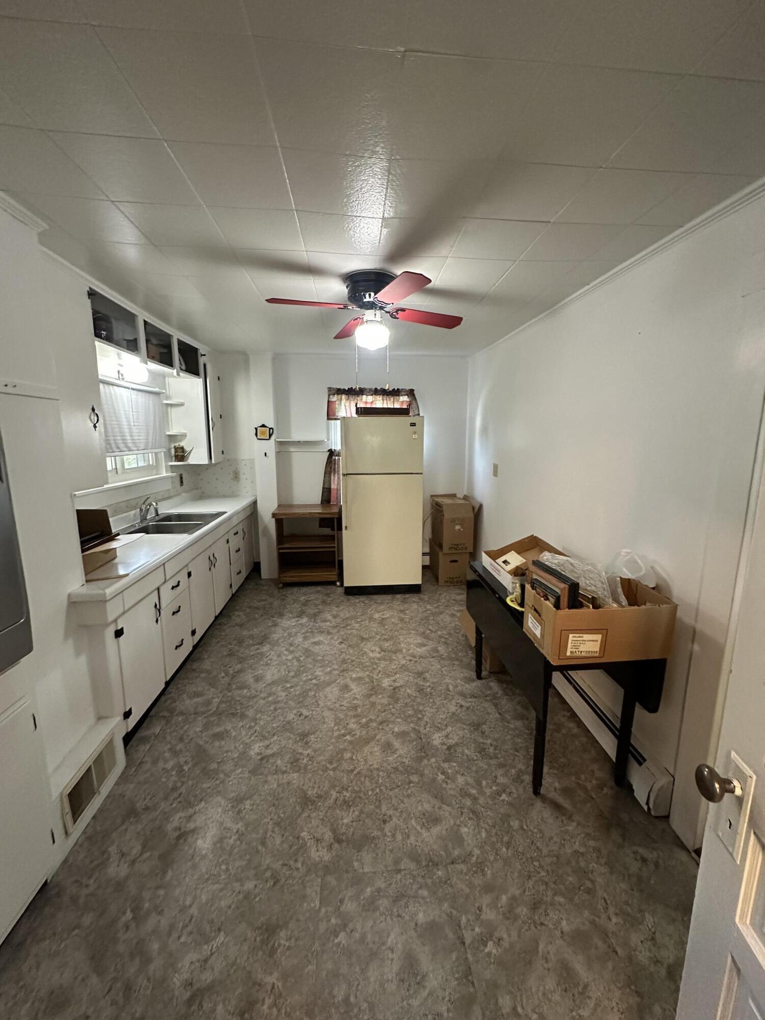 47 York Street, Millinocket, ME, 04462