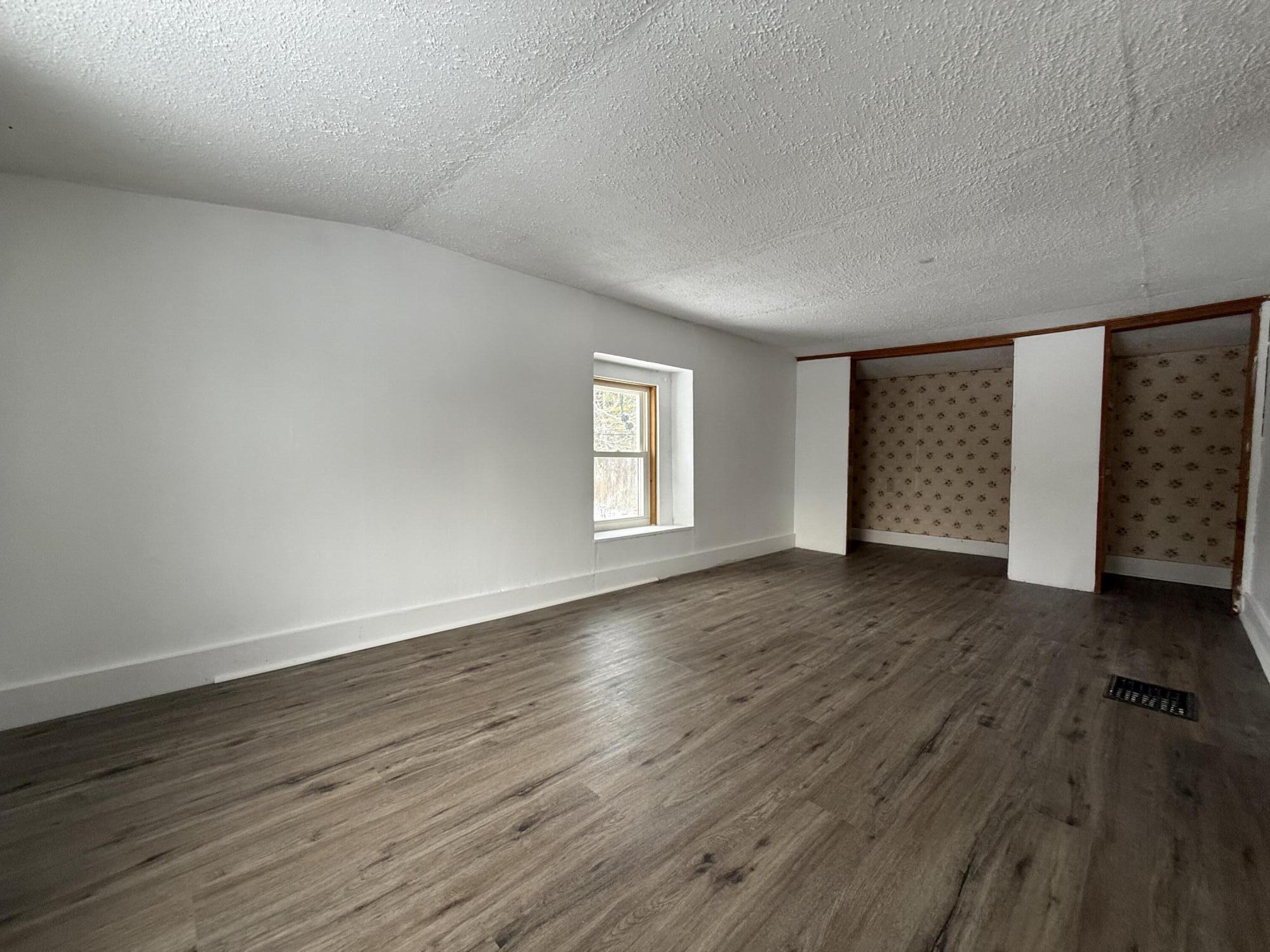 37 Pleasant Street, Milo, ME, 04463