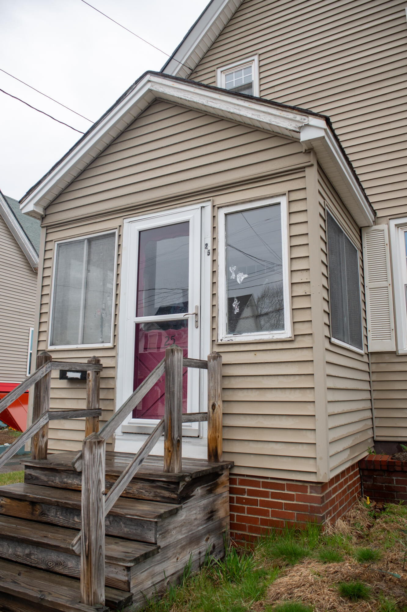 25 Katahdin Avenue, Millinocket, ME, 04462