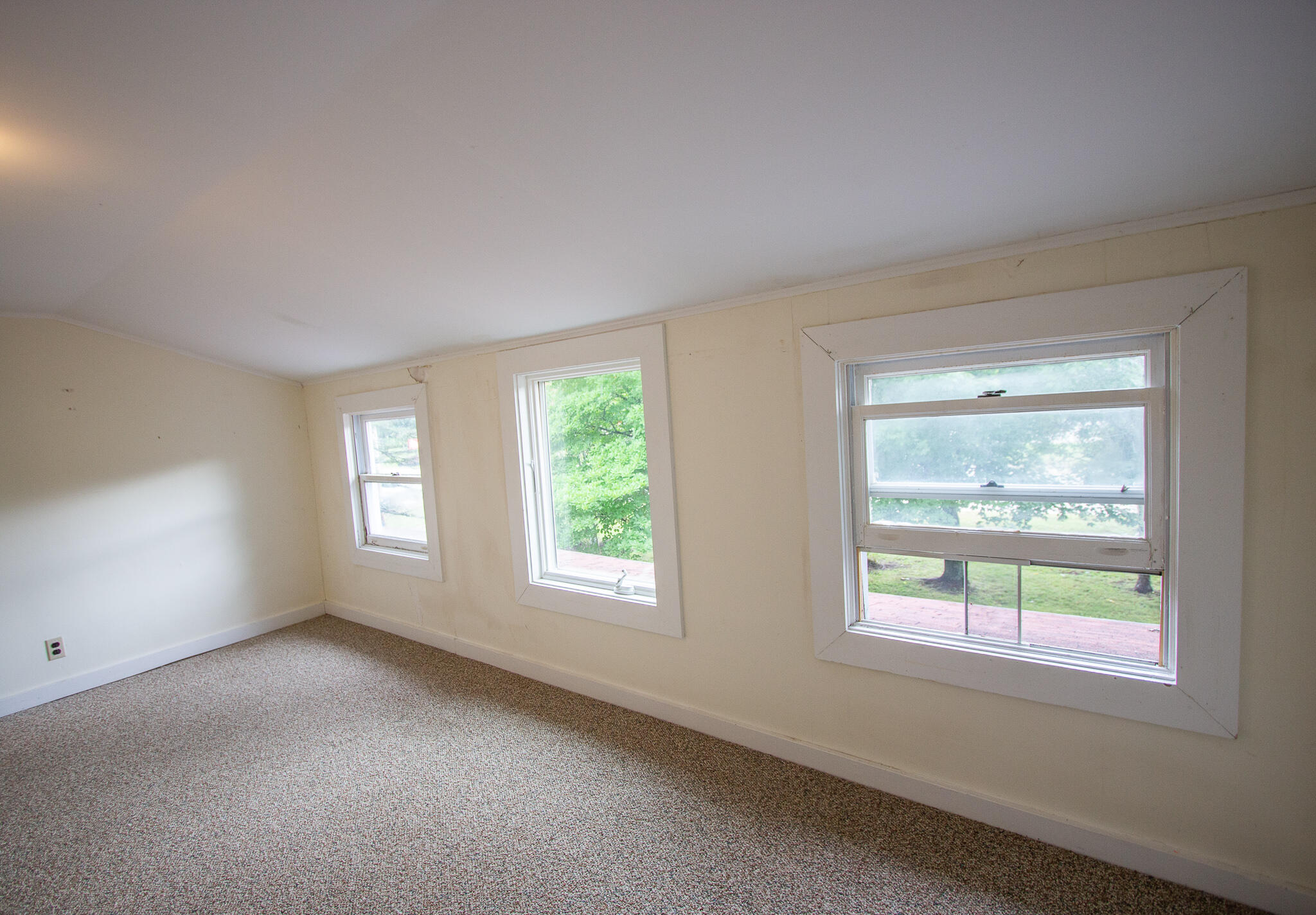 137 Mayville Road, Bethel, ME, 04217-4410