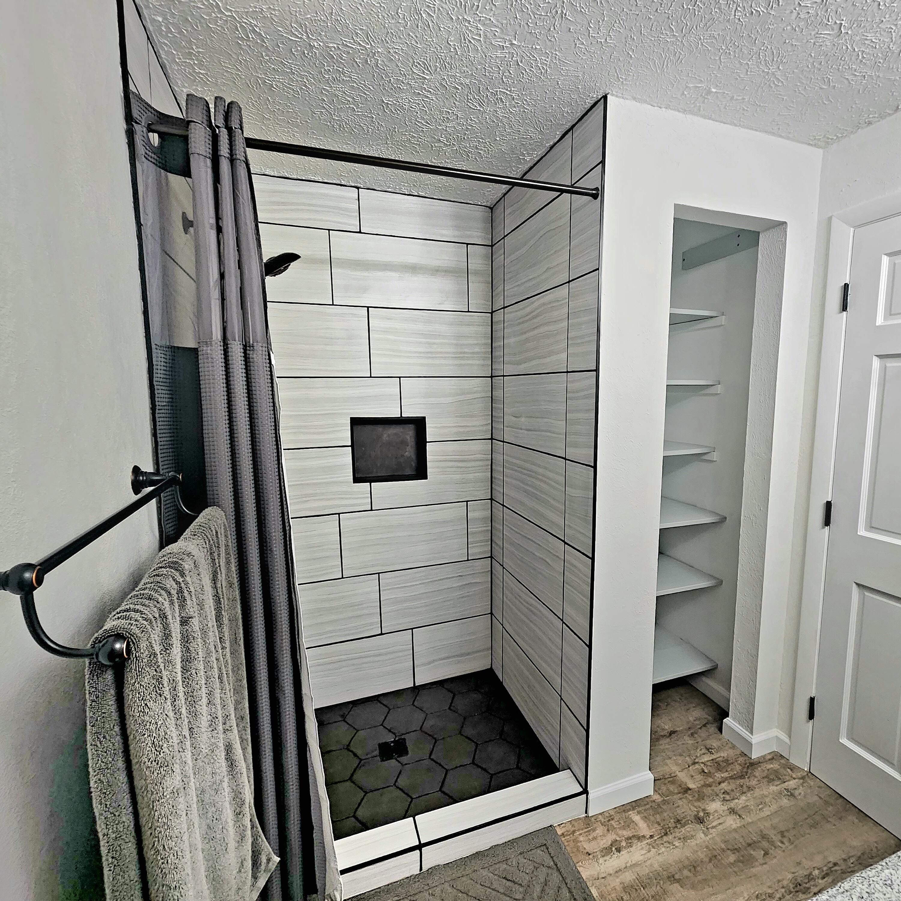 18 Martin Heights, Raymond, ME, 04071