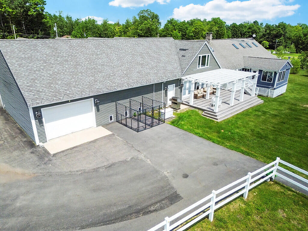 78 + 98 Hussey Hill Road, Oakland, ME, 04963