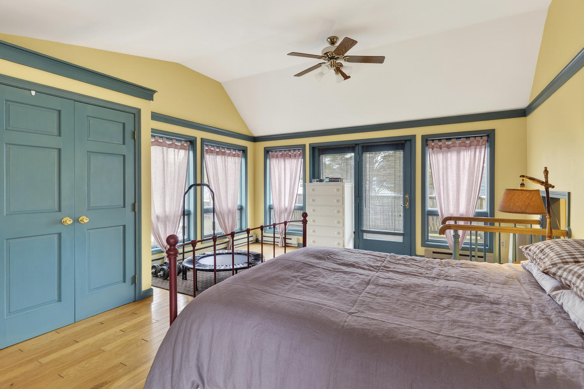 59 Ocean View Road, Cape Elizabeth, ME, 04107