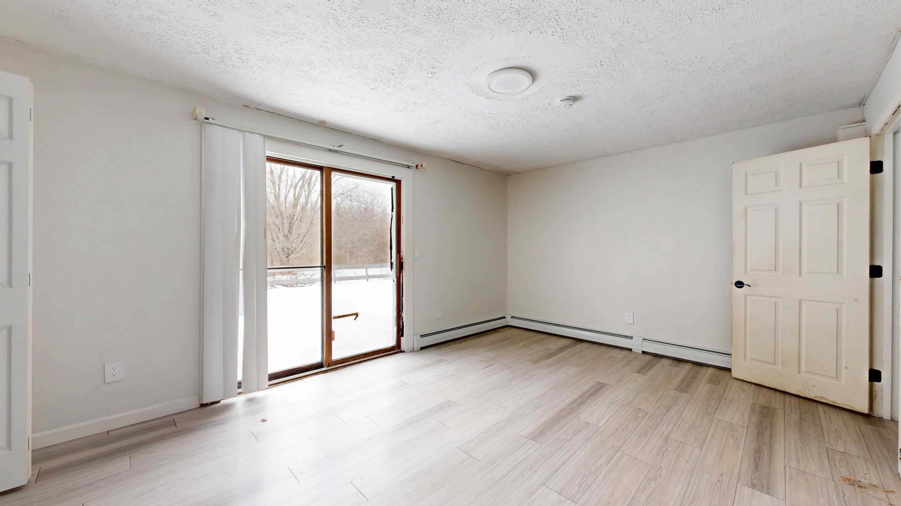 121-123 Oak Hill Road, Auburn, ME, 04210