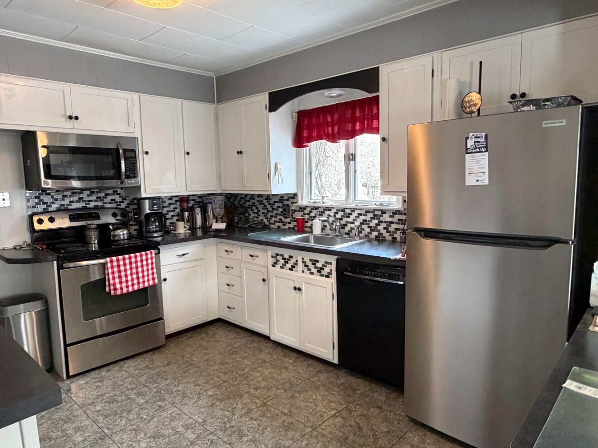 7 Madigan Street, Houlton, ME, 04730