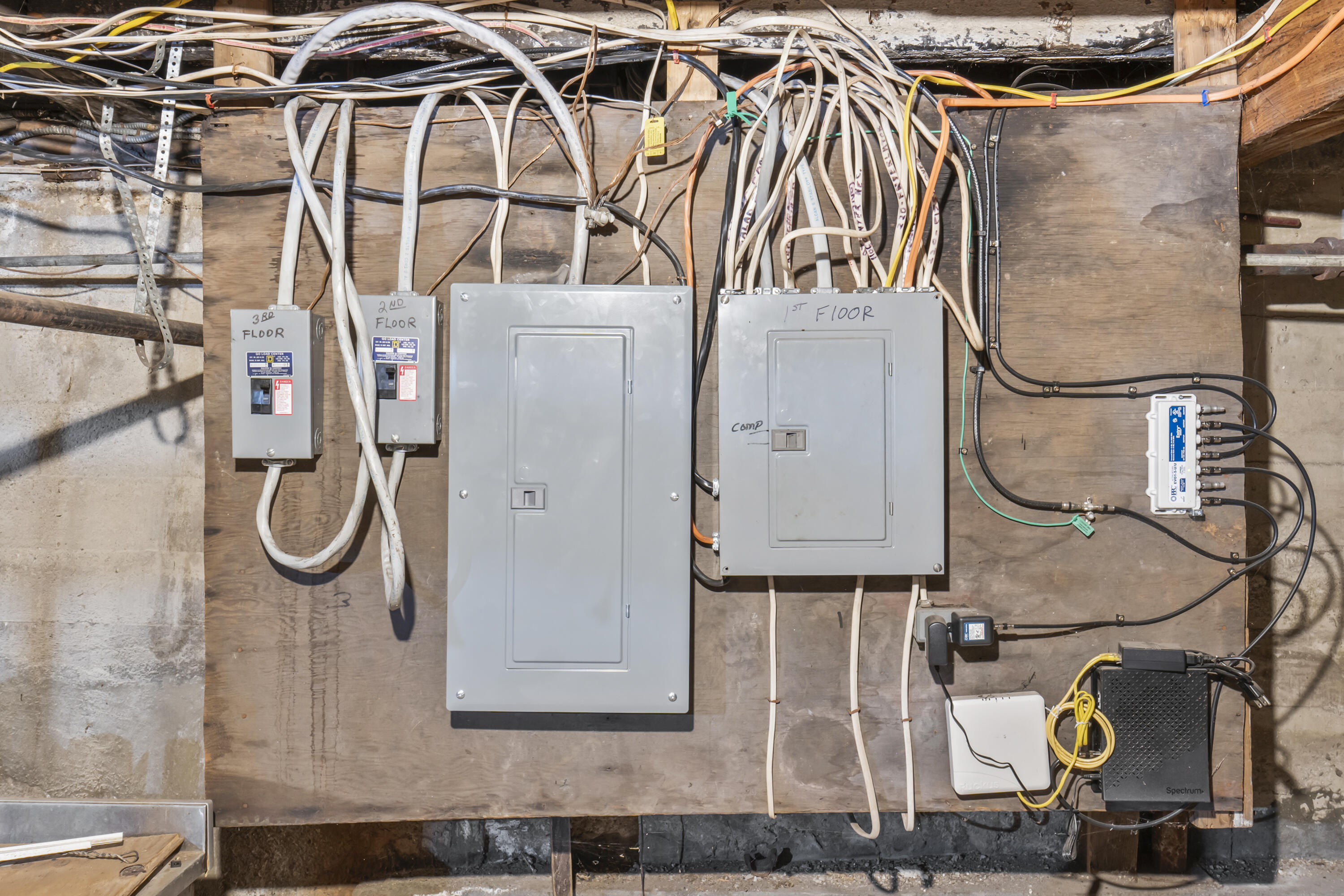 337 Lisbon Street, Lewiston, ME, 04240